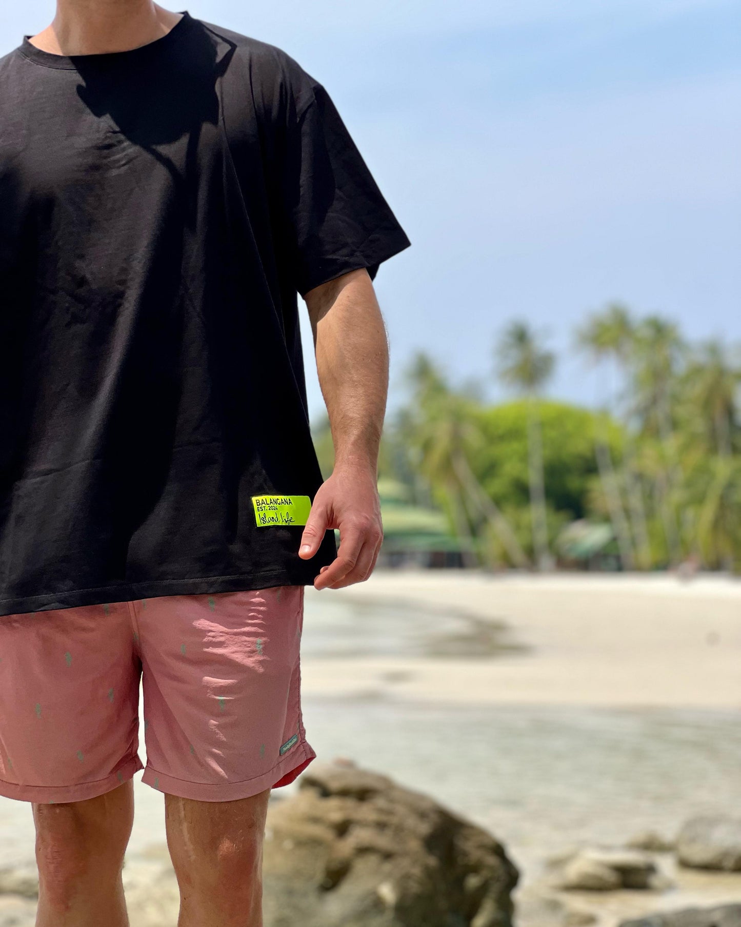 Black Tee | BALANGANA